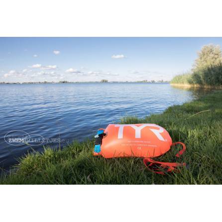 TYR Swim Safety Device